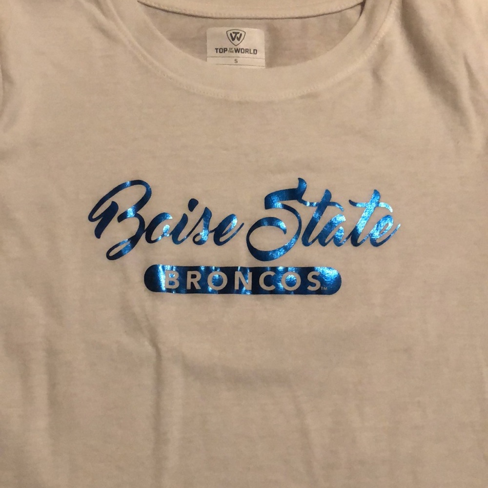 Boise state white t-shirt size small - Picture 3 of 4
